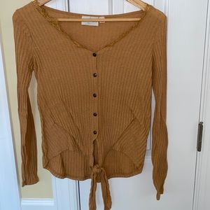 Jun&Ivy Long Sleeve Tie Top Size XS